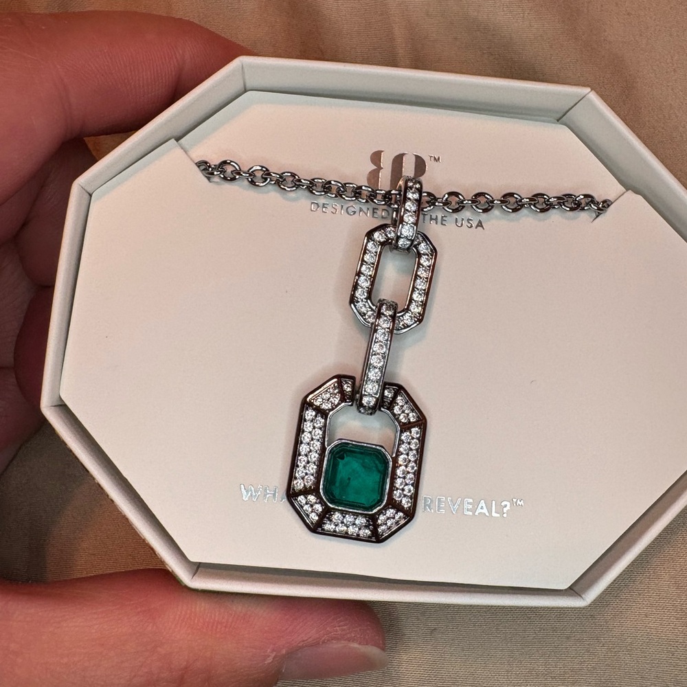 Bomb Party May 2025 Necklace “Lush Luxe Life”